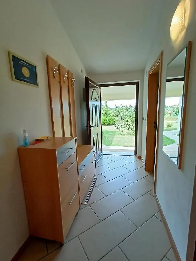 Apartment Studio Ta-Ti Umag 0*,  Kroatien